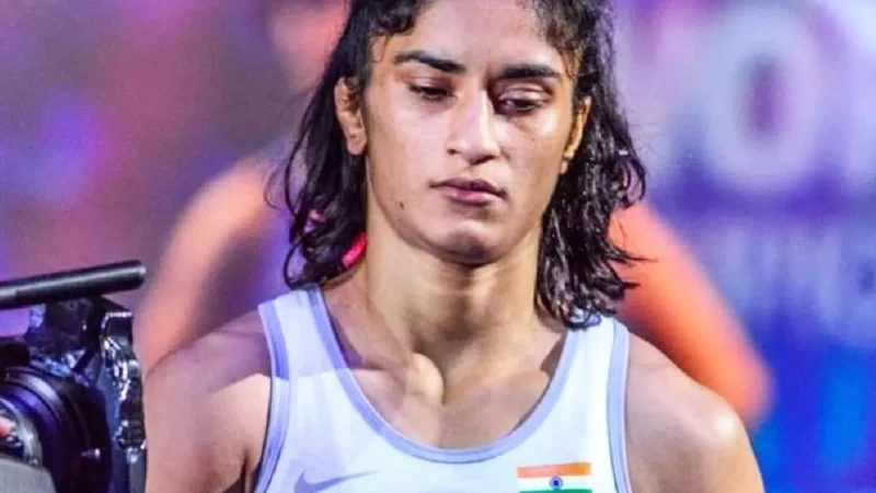 Vinesh Phogat News: विनेश फोगाट को NADA ने भेजा नोटिस, बड़ी मुश्किल में फंसी पहलवान, जानें क्या है पूरा मामला…