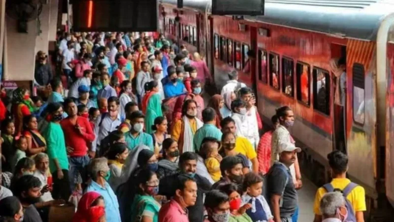 Festival Special Trains: बिहार-यूपी वालों के लिए गुड न्यूज, दीपावली और छठ के लिए चलेंगी 10 हजार से ज्यादा स्पेशल ट्रेन