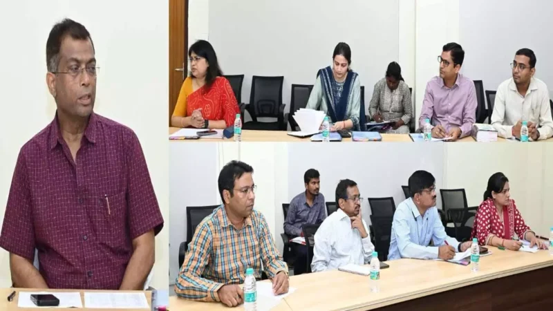 Chhattisgarh News: स्‍थानीय निकाय चुनाव की तैयारी: वार्डों के आरक्षण और परिसीमन के साथ वाहनों की व्‍यवस्‍था की समीक्षा