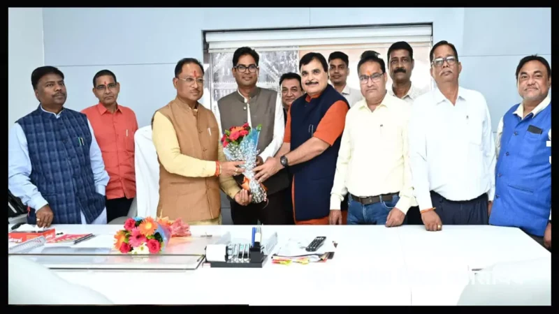 CG DA Hike: कर्मचारी-अधिकारी संयुक्त मोर्चा ने डीए की घोषणा पर CM विष्णुदेव को दिया धन्यवाद…