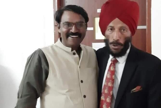 पत्रकार अनंत मिश्र का ‘अनंत’ खेल