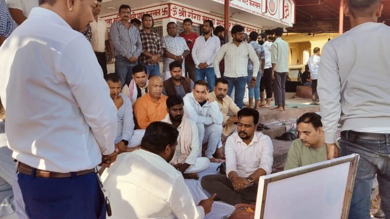 आरएसएस वरिष्ठ प्रचारक स्नेहपालजी की अस्थियां गंगा में विसर्जित