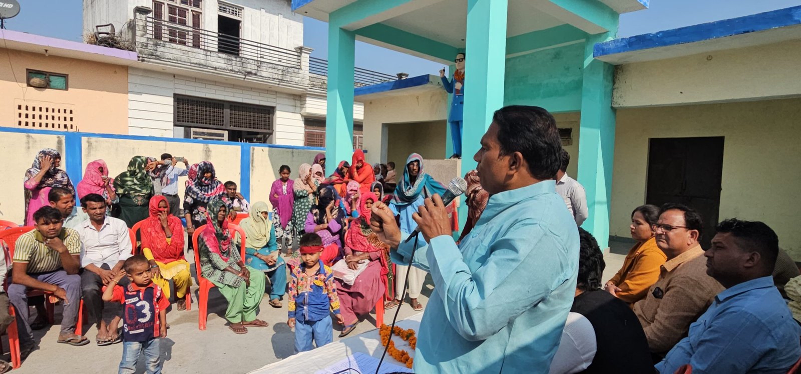 धामी सरकार – चली गरीब के द्वार