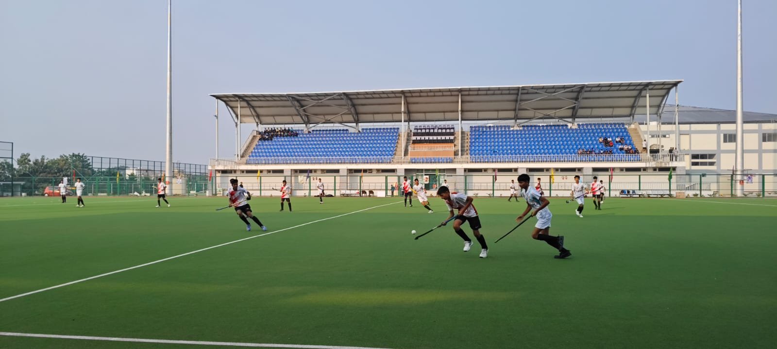 खेल निदेशालय उत्तराखण्ड एवं जिला खेल हरिद्वार द्वारा राज्य स्थापना दिवस की 25वीं जयंती पर 14 टीमों द्वारा हरिद्वार में प्रतिभाग किया जा रहा है