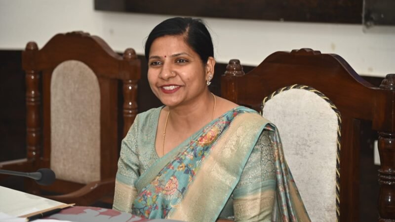 सहकारिता मंत्रालय भारत सरकार द्वारा संचालित जनकल्याण करी योजनाओं का लाभ अंतिम छोर पर निवासरत व्यक्ति तक उपलब्ध कराना सुनिश्चित करे -मीनू शुक्ला पाठक