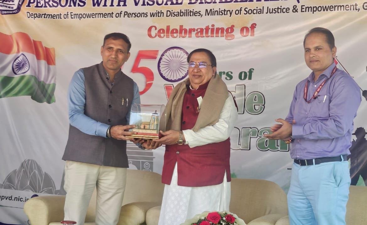 वंदे मातरम” के 150 वर्ष पूर्ण होने पर जनपद रुद्रप्रयाग में गूंजा राष्ट्रगीत का स्वर