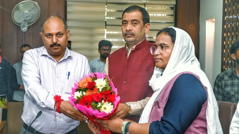 सभी पात्र अल्पसंख्यकों को मिले योजनाओं का लाभ! फरजाना बेगम