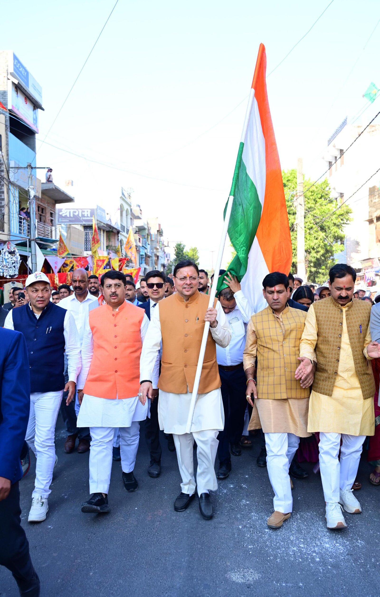 मुख्यमंत्री धामी की टनकपुर में ‘एकता पदयात्रा’, युवाओं को स्वदेशी व नशा मुक्त भारत के लिए किया प्रेरित