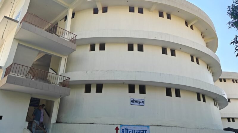 प्रधानमंत्री नरेंद्र मोदी के स्वच्छता अभियान को आगे बढ़ा रहा प्रेमनगर आश्रम