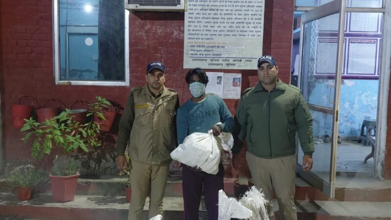 माँ गंगा के किनारे नशे का कारोबार नाक़ाबिले बर्दाश्त