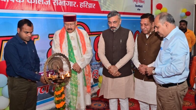 वन्दे मातरम गीत केवल शब्दों का संयोजन नहीं है बल्कि यह गीत भारत की आत्मा की आवाज है: सतपाल महाराज