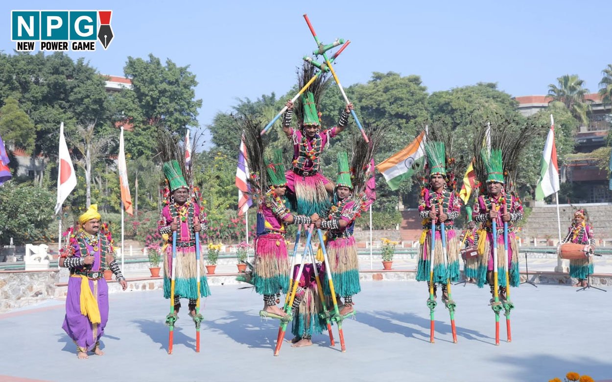 CG Gedi Nritya: लाल किले में गूंजा “छत्तीसगढ़िया सबले बढ़िया”…गेड़ी नृत्य का अद्भुत प्रदर्शन को यूनेस्को ने सराहा