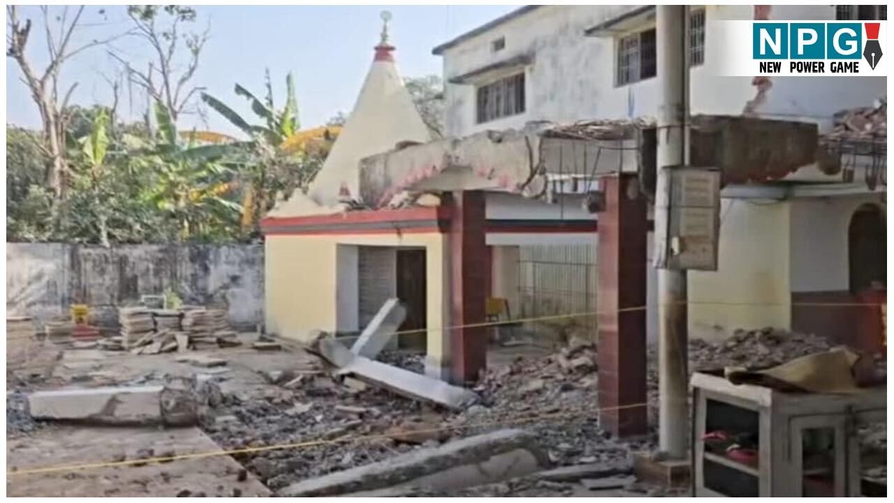 Koriya News: मंदिर से पूजा कर निकल रही गर्भवती के ऊपर गिरा पिलर, हुई मौत…