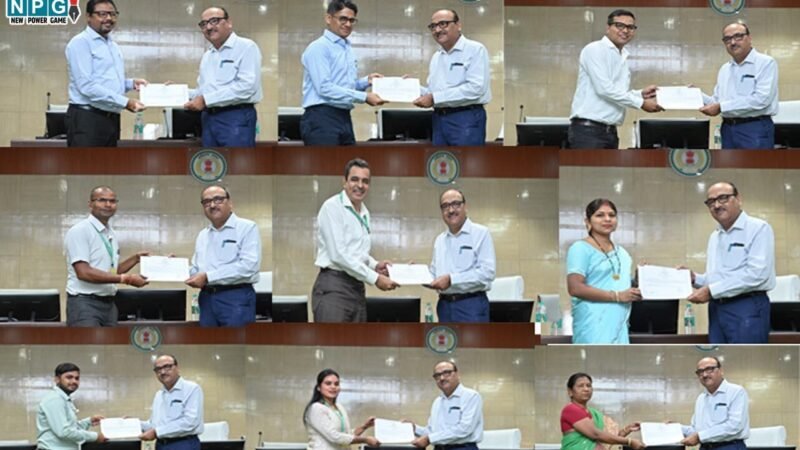 CG Karmachari News: ई-ऑफिस, बायोमेट्रिक्स अटेंडेंस में इस विभाग को मिला पहला पुरस्कार, CS ने कर्मचारियों को किया सम्मानित