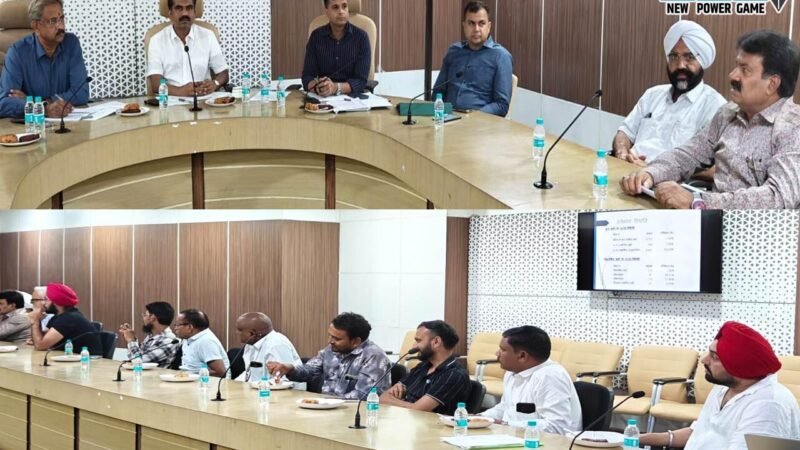 CG में अब बिना लोकेशन ट्रैकिंग सिस्टम वाली यात्री बसों पर होगी कार्रवाई, परिवहन सचिव ने ली बस संचालको व वेंडरों की बैठक, जानिए और क्या कुछ दिए गए निर्देश