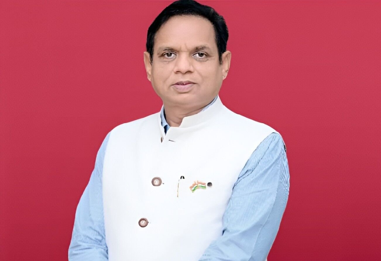 CG News: सेंट्रल यूनिवर्सिटी के वीसी आलोक चक्रवाल को मिला एक्सटेंशन, 23 तक था कार्यकाल