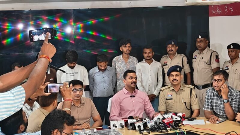CG पेपर लीक ब्रेकिंग: 36 घंटे, 100 से अधिक पुलिस की टीमें, प्रोफेसर समेत छह गिरफ्तार, राजधानी पुलिस ने ऐसे किया पेपर लीक कांड का खुलासा
