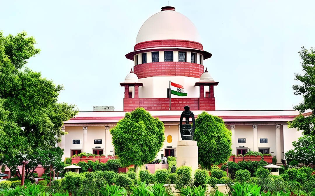 Supreme Court News: सुप्रीम कोर्ट कॉलेजियम ने तीन राज्यों के चीफ जस्टिस बदले, देखें कॉलेजियम की अनुशंसा व चीफ जस्टिस की सूची