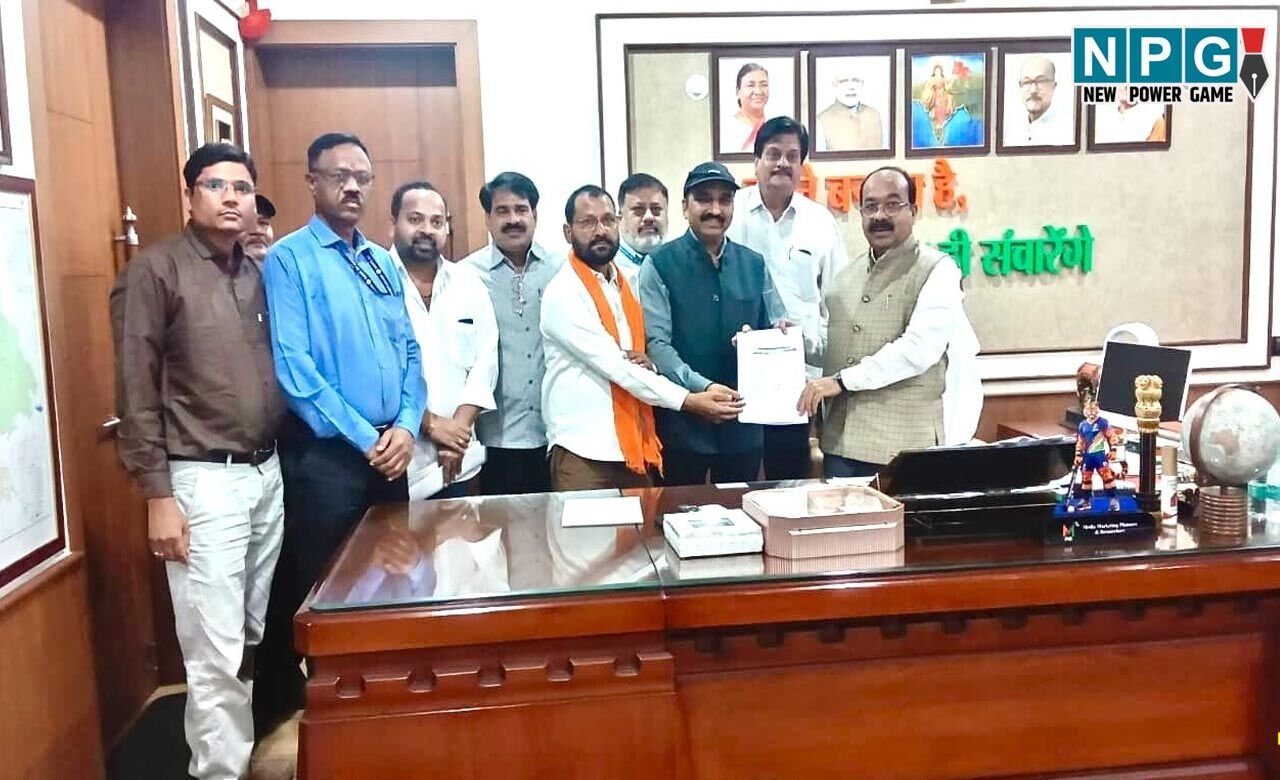 CG: DA एवं महंगाई राहत स्वीकृत करने की मांग, फेडरेशन के प्रतिनिधिमंडल ने डिप्टी सीएम से की मुलाकात, मिला आश्वासन